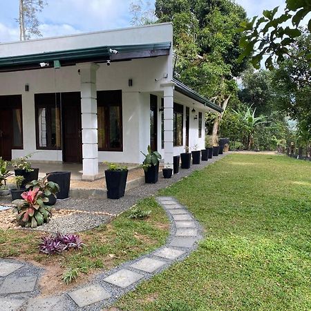 Ceylon Rich Leaves Ella Bed & Breakfast ภายนอก รูปภาพ