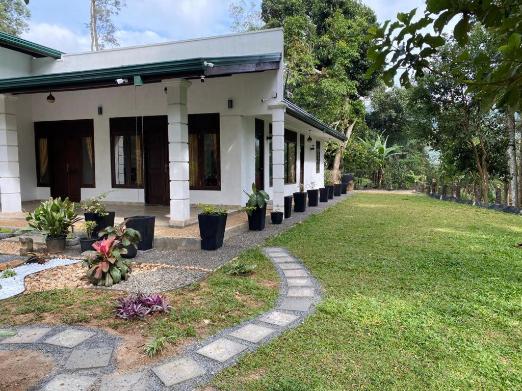 Ceylon Rich Leaves Ella Bed & Breakfast ภายนอก รูปภาพ